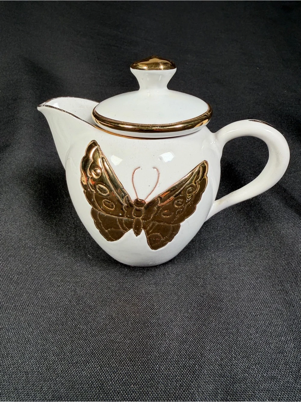 Carole Stupell Italian Ceramic Plate/Creamer Set Gold Butterfly Accents